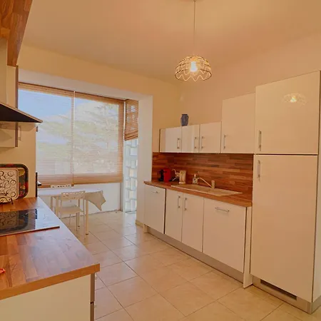 Apartment Centre Les Pins Ajaccio (Corsica)