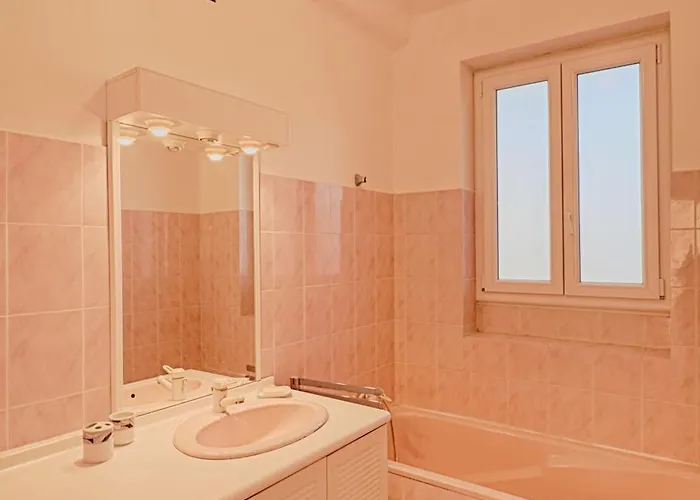 Centre Les Pins Apartment Ajaccio (Corsica)