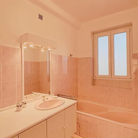 Centre Les Pins Apartment Ajaccio (Corsica)
